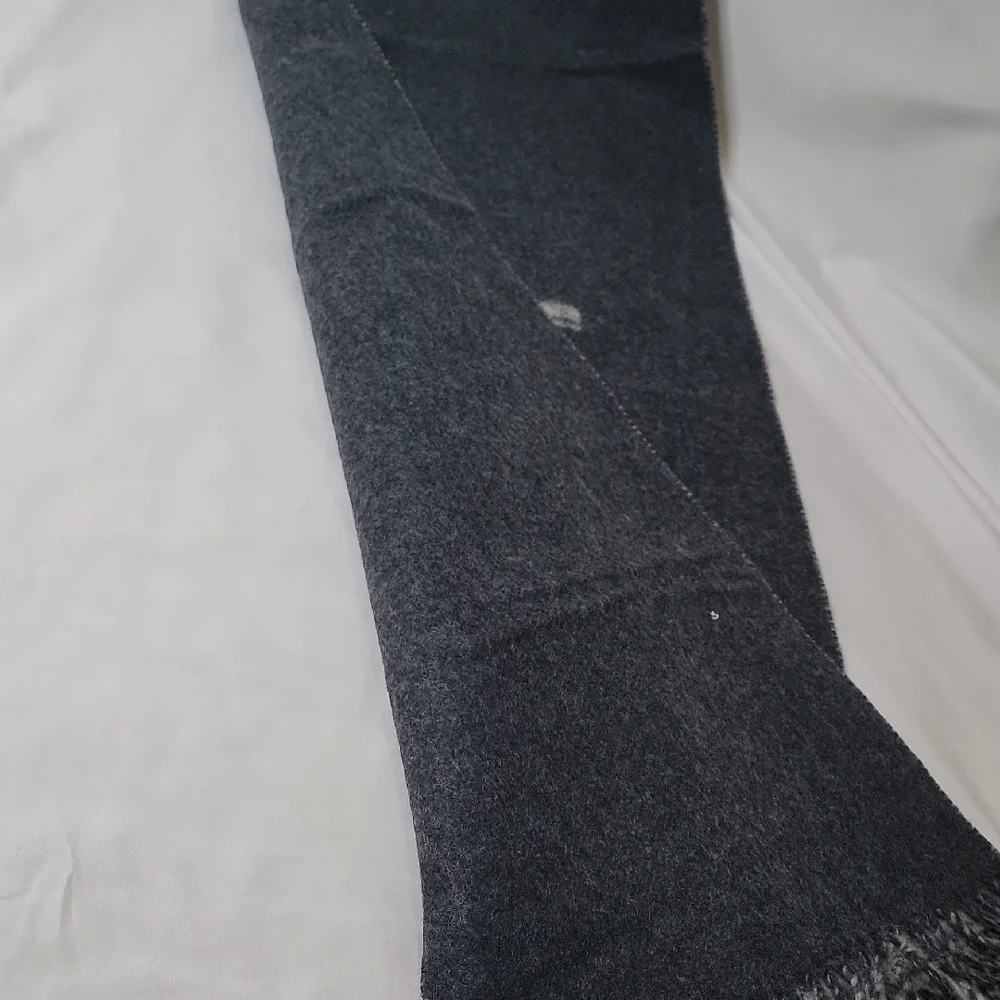 Fendi Men's Charcoal and Light Gray Scarf - Picture 4 of 4